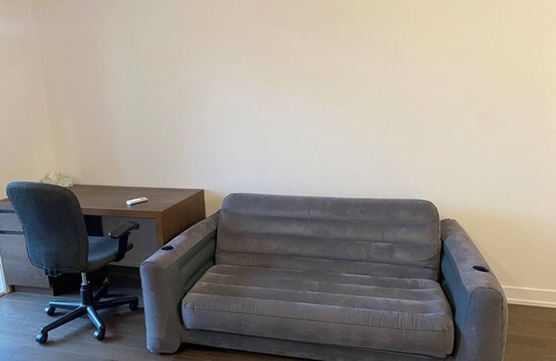 Laval-des-Rapides Condo | Lovely 1 bedroom condo in downtown laval