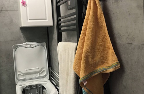 Orsay Apartment | Lovely 2 bdrm appt in heart of Orsay, 30 mins from Paris