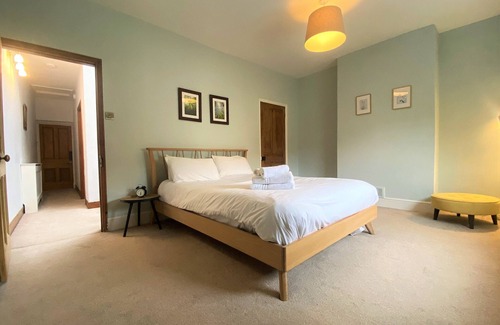 Bristol House | Lovely 2BR Home With Sunny Garden in Montpelier