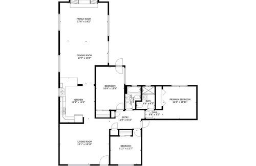 Newark Apartment | Lovely 3BR Home in Newark + Pet-friendly