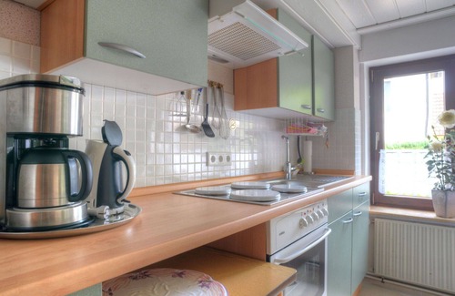 Schwalenberg Apartment | Lovely apartment for 4 guests with WIFI, TV, patio and pets allowed