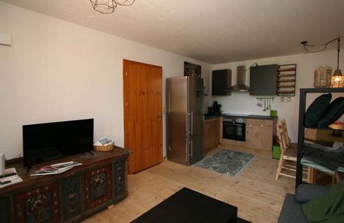 Strass im Zillertal Apartment | Lovely apartment for 4 guests with WIFI, TV and terrace