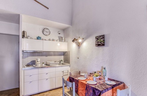 Les Lecques Apartment | Lovely apartment for 4 people with WIFI, TV, terrace and pets allowed