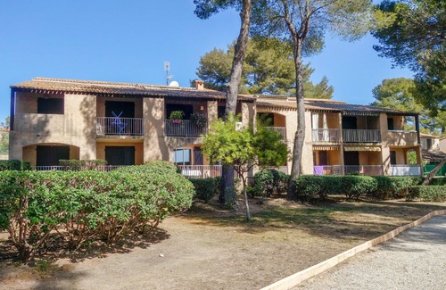 Les Lecques Apartment | Lovely apartment for 4 people with WIFI, TV, terrace and pets allowed