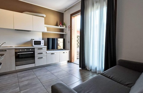 Monasterolo del Castello Apartment | Lovely apartment for 6 people with WIFI, A/C, pool, TV and terrace