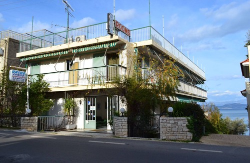 Kefalari Apartment | Lovely apartment 30m away from the sea