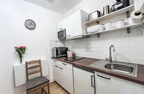 Sankt Urban Apartment | Lovely apartment for 3 people with WIFI, pool, TV and balcony
