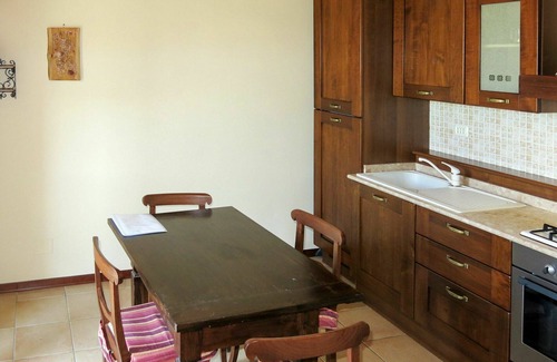 Cossombrato Apartment | Lovely apartment for 3 people with WIFI, pool, A/C, TV, patio and pets allowed