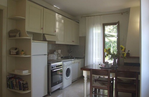 Val Canina Apartment | Lovely apartment for 4 guests with WIFI, pool, TV and patio