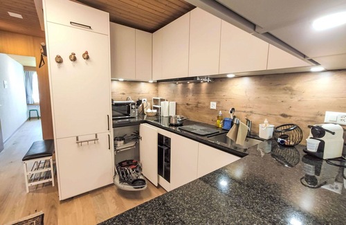 Davos-Dorf Apartment | Lovely apartment for 4 people with WIFI, TV and balcony