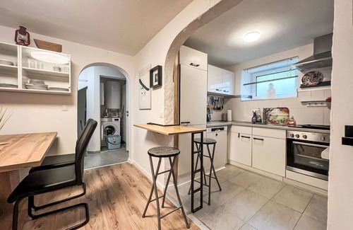 Drassmarkt Apartment | Lovely apartment for 4 people with WIFI, TV, patio, pets allowed and panoramic view