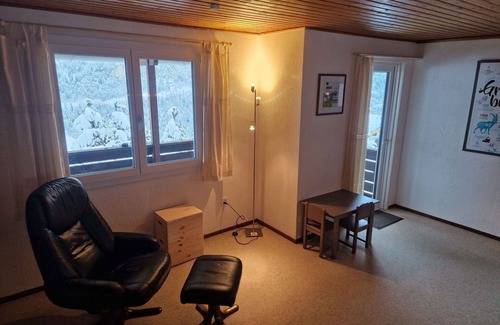 Ruschein Apartment | Lovely apartment for 5 guests with WIFI, TV and terrace