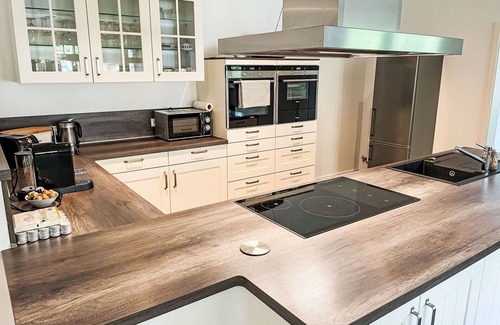 Hemmoor Apartment | Lovely apartment for 7 people with WIFI, TV and terrace