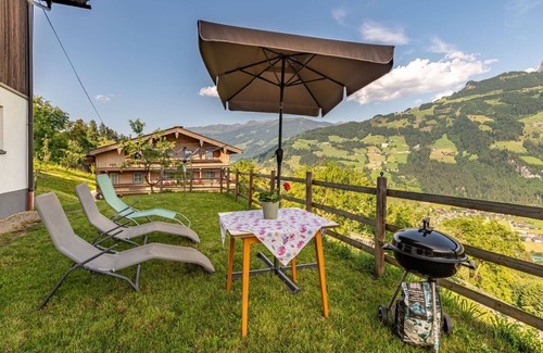 Hippach-Schwendberg Apartment | Lovely apartment for 8 guests with WIFI, TV and patio