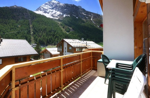 Saas-Fee Apartment | Lovely apartment for 5 people with TV