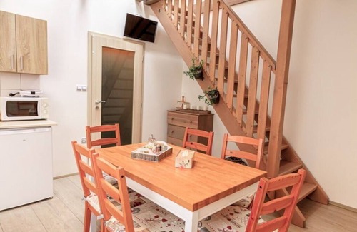 Arnoltice Apartment | Lovely apartment for 6 guests with WIFI, TV and terrace