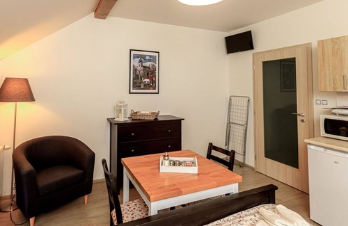 Arnoltice u Decina Apartment | Lovely apartment for 2 guests with WIFI, TV and terrace