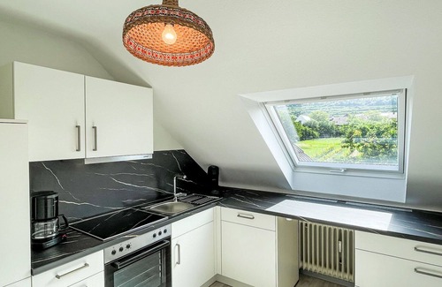 Bischoffingen Apartment | Lovely apartment for 3 guests with WIFI, TV, balcony and panoramic view