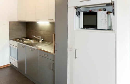 Granges House | Lovely apartment in villa for 8 guests with WIFI, TV, terrace and pets allowed