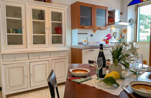 Pietrabruna House | Lovely apartment in villa for 6 guests with WIFI, TV and terrace