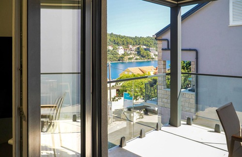 Brna Apartment | Lovely apartment in Korcula with sauna