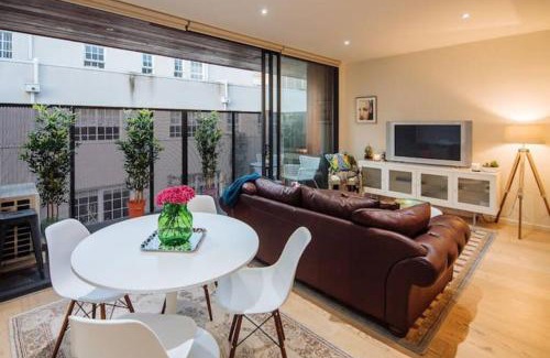 Windsor Apartment | Lovely Apartment In Wonderful Windsor