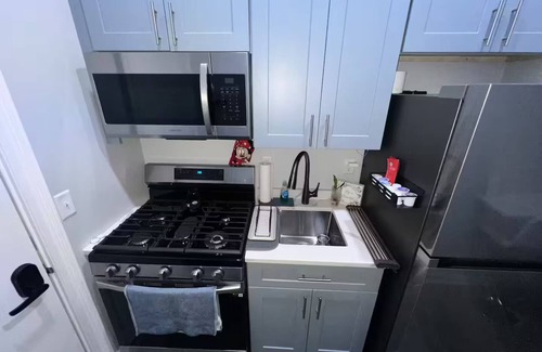 Bridgeport Apartment | Lovely Bohemian Loft Downtwn, Amphitheater,Seaside Park,Metro North,2-10min walk