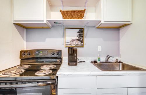 Clarksdale Apartment | Lovely Clarksdale Studio Less Than 2 Mi to Downtown!