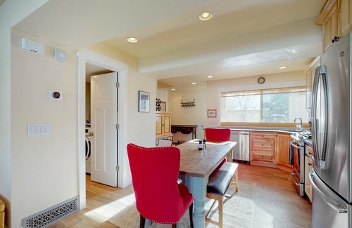 Park Meadows House | Lovely condo with fireplace, WiFi, washer/dryer - great location