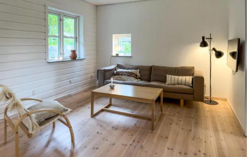 Øksenmølle House | Lovely Home In Ebeltoft With Wifi