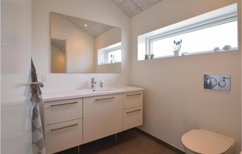 Juelsminde House | Lovely Home In Juelsminde With Wifi