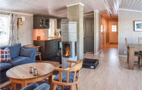 Ringsaker House | Lovely Home In Sjusjøen With Kitchen