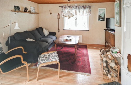Unnaryd House | Lovely home in Unnaryd with kitchen