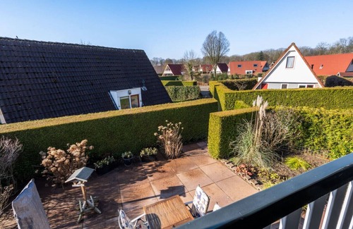 Zwiggelte House | Lovely Home with fireplace.