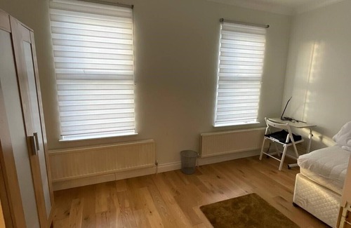 Thornton Heath House | Lovely House in the heart of Croydon London