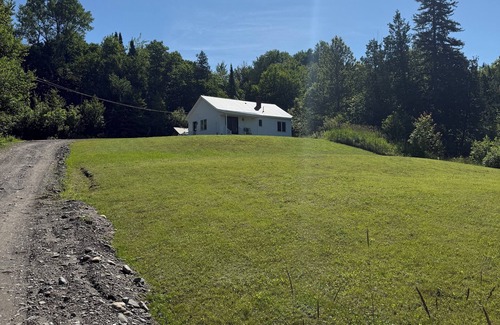 Allagash House | Lovely house with 5 beds and a view of the St. John River in Allagash