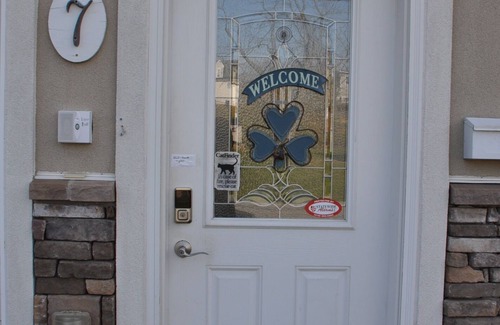 Bel Air North Apartment | Lovely one bedroom apartment private entrance utilities included