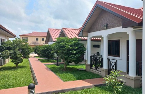 Labadi House | Lovely One Bedroom