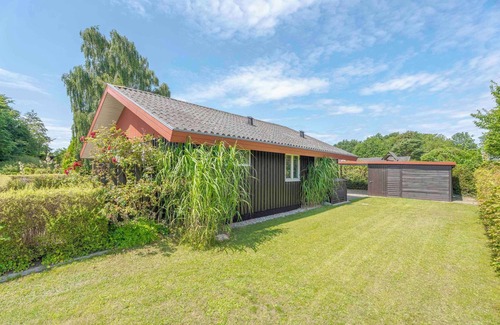 Haarby House | Lovely summer house in Haarby by Helnæs.
