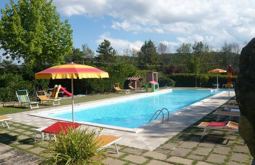 Santa Reparata Villa | Lovely Tuscan Villa: Pool,AC WI.FI 14 guests 7 bedrooms 7bath, Families/friends