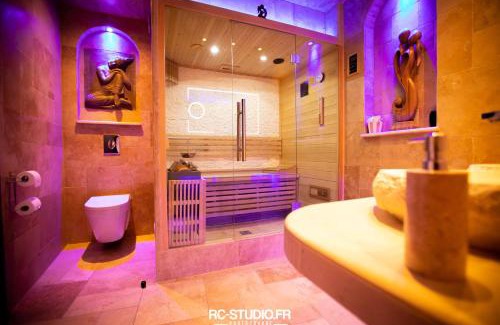 Hyeres City Centre Hotel | Loveroom La Garçonn'Hyères
