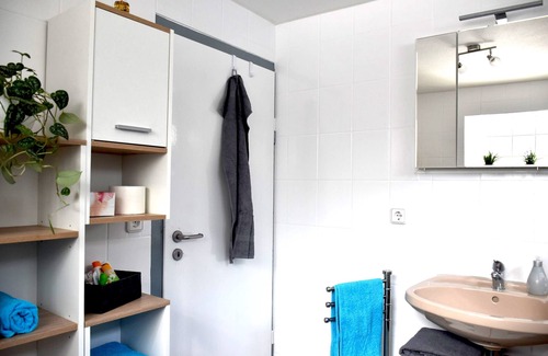 Grossheubach Apartment | Lovingly furnished apartment (85 sqm) with terrace and garden
