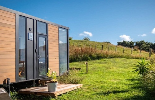 Makarau House | Lower Saddle Views by Tiny Away