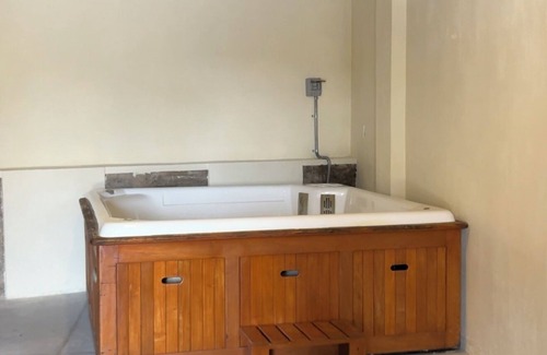 El Arenal Hotel | Luahara Glamping Arenal - Domo Natural Experience