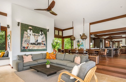 Fernleigh Villa | Luana Estates - Hawaiian opulence & views