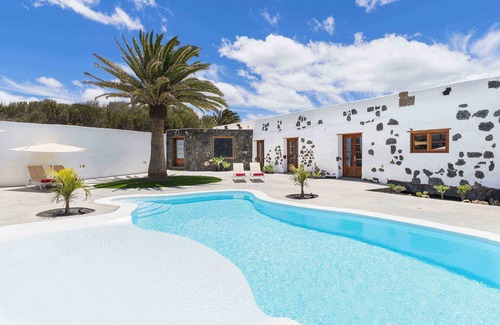La Asomada Apartment | Luciana, La Casa del Medianero