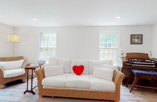 Brewster House | Lucky Landing