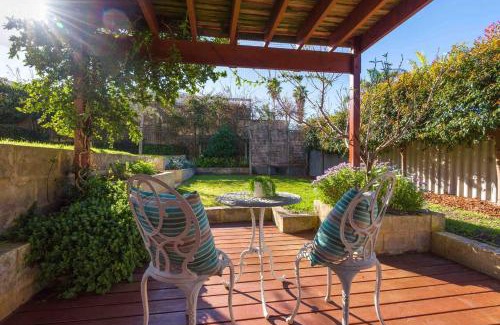 Mount Melville House | Lucys Place By Swan Bnb Management