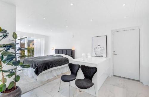 Hojbjerg Apartment | Luksus Lejlighed i Højbjerg m gratis parkering