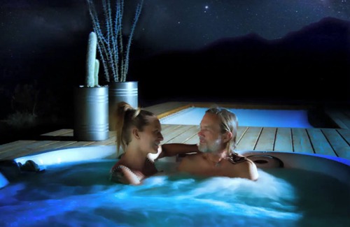 Glenwood Springs RV Rental | ★Lumen Airstream Retreat RAFTSkiHIKE ΩHottubΩ